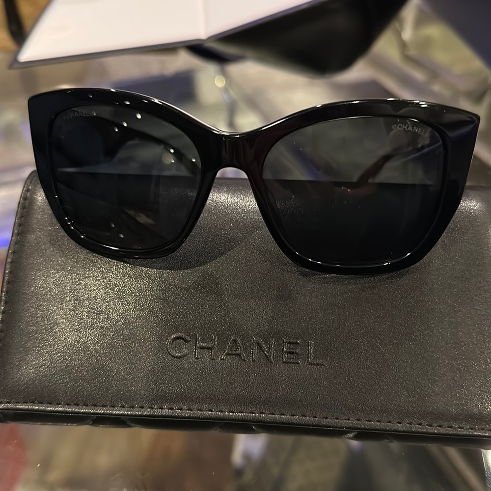 Chanel sunglasses with white cc detailing!